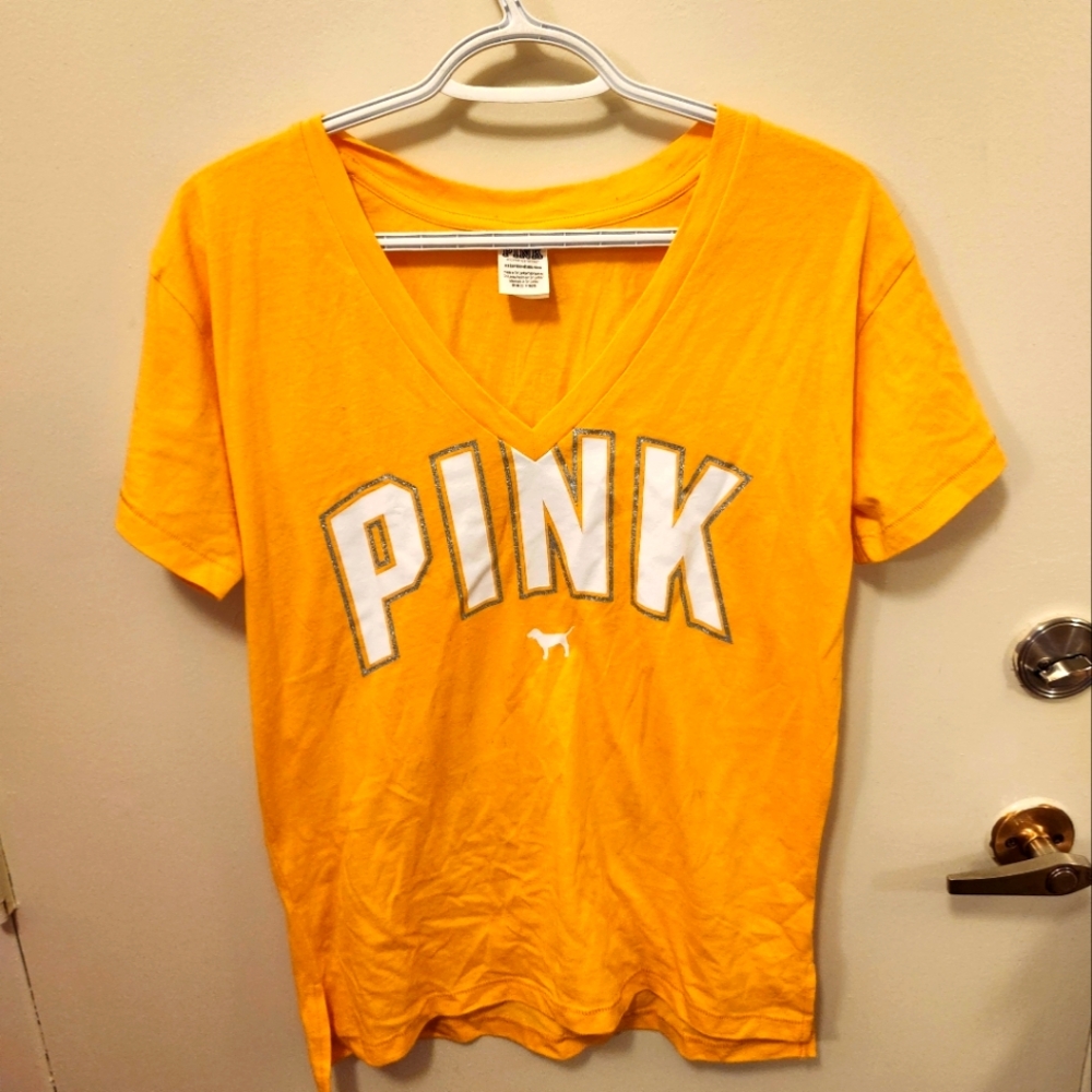 VICTORIAS SECRET PINK Yellow V-Neck T-Shirt, Sparkly, Size XS, EUC